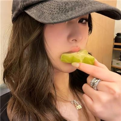 小泳者